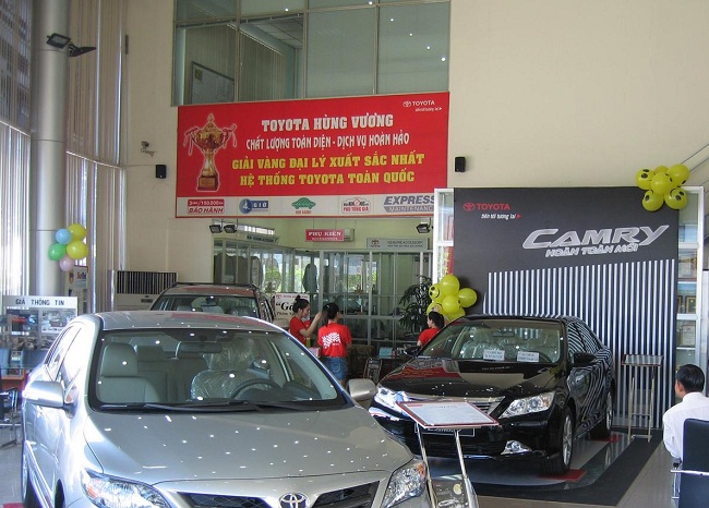 Showroom Toyota Hùng Vương